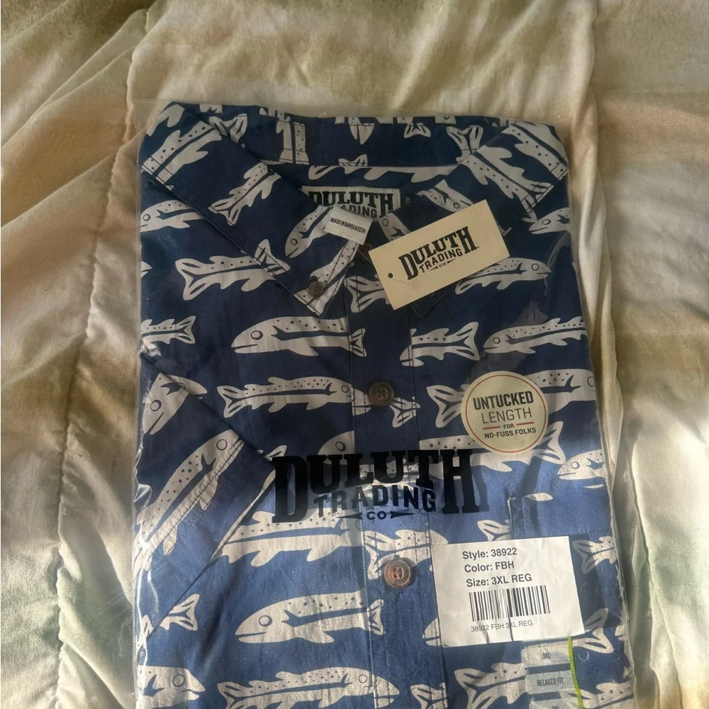 NWT Duluth Trading Co Men’s 3XL Action Shirt Blue Alligator Print Short Sleeve - Picture 2 of 8